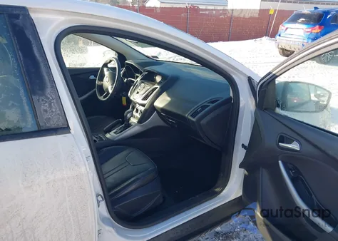 2014 Ford Focus Se from USA, damaged, VIN 1FADP3F22EL251184